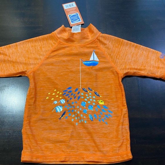 Boy's Short Sleeve Gone Fishing Swim Shirt Size 7 - Picture 2 of 11